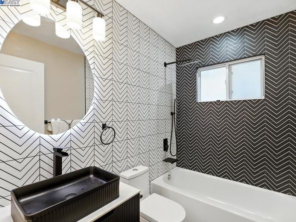 35856 Adobe Dr, Fremont CA 94536