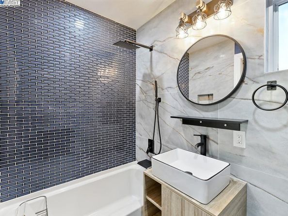 35856 Adobe Dr, Fremont CA 94536