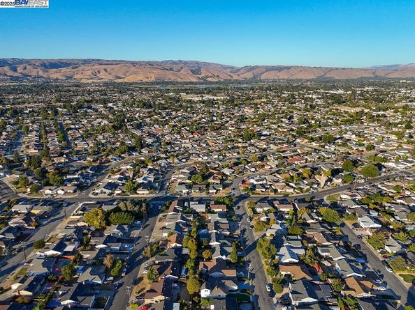 35856 Adobe Dr, Fremont CA 94536