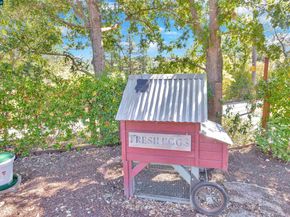 935 Reliez Station Rd, Lafayette CA 94549