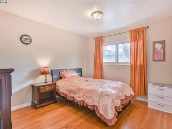 917 Mills Ave, San Bruno CA 94066