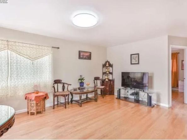 917 Mills Ave, San Bruno CA 94066