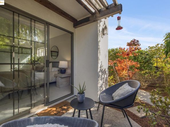 5966 Glenarms Dr, Oakland CA 94611