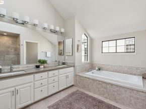 5966 Glenarms Dr, Oakland CA 94611