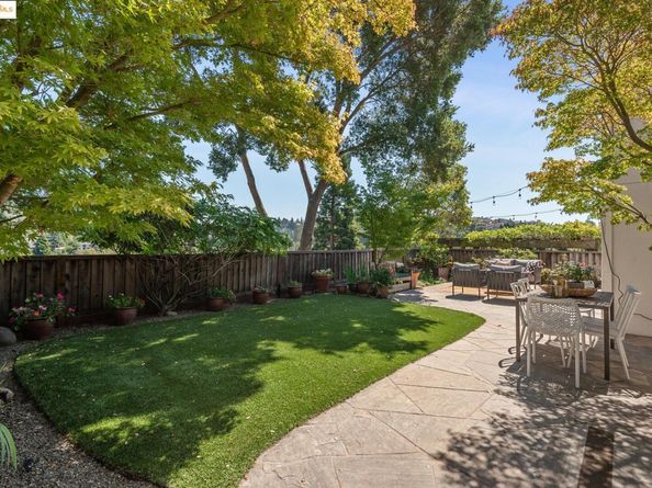 5966 Glenarms Dr, Oakland CA 94611
