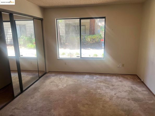 1411 Chelsea, Hercules CA 94547