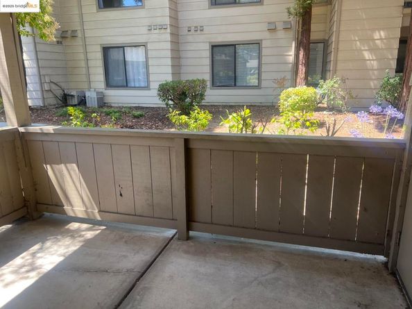 1411 Chelsea, Hercules CA 94547