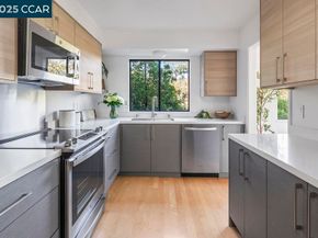 5621 Maxwelton Rd, Oakland CA 94618