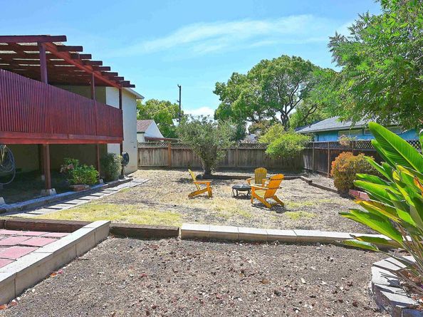 2081 Strang Ave, San Leandro CA 94578