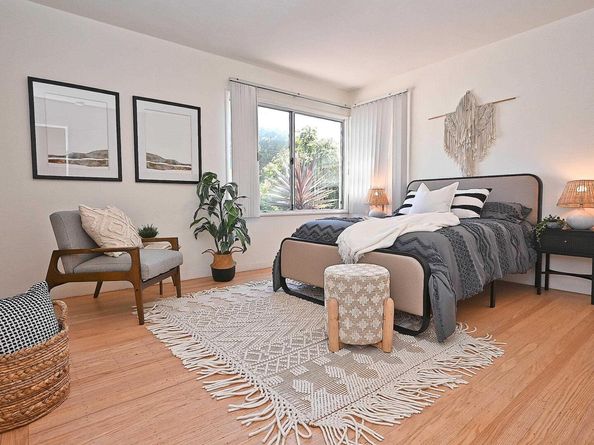 2081 Strang Ave, San Leandro CA 94578
