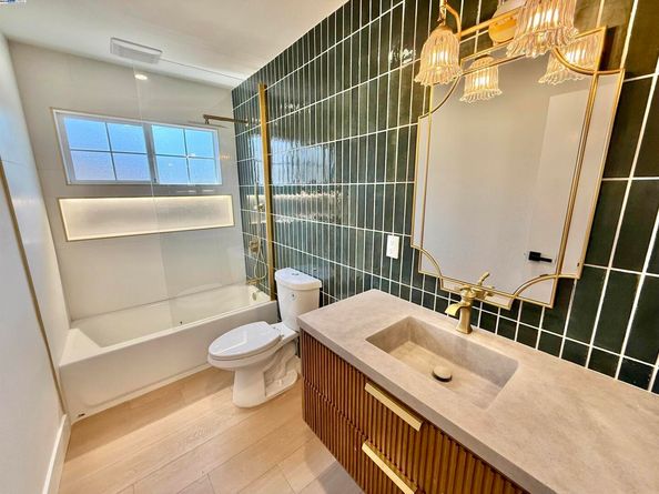 2409 Cherrywood Dr, Union City CA 94587