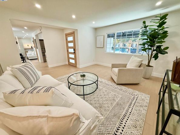 2409 Cherrywood Dr, Union City CA 94587