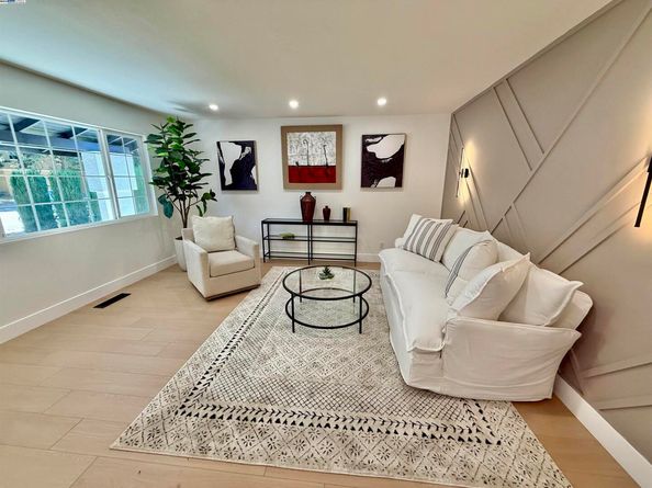 2409 Cherrywood Dr, Union City CA 94587
