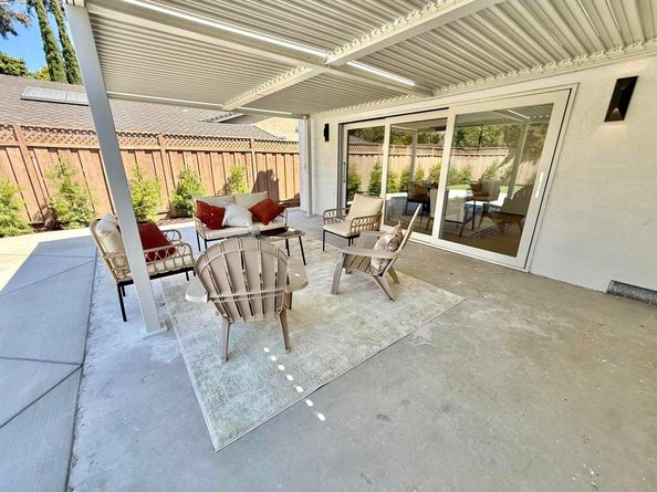 2409 Cherrywood Dr, Union City CA 94587
