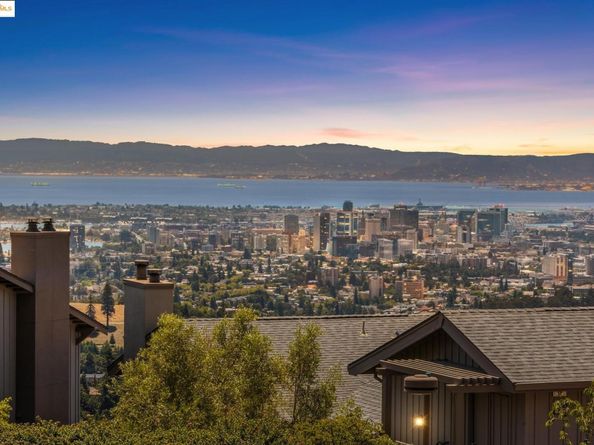 61 Starview Dr., Oakland CA 94618
