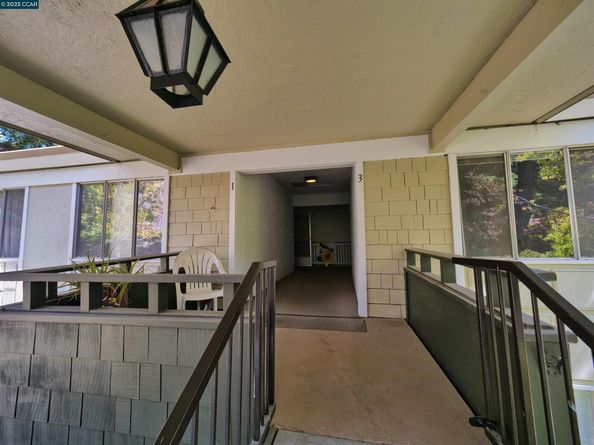 1413 Ptarmigan Drive 3, Walnut Creek CA 94595