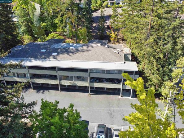 1413 Ptarmigan Drive 3, Walnut Creek CA 94595