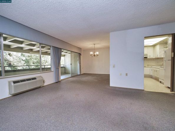 1413 Ptarmigan Drive 3, Walnut Creek CA 94595