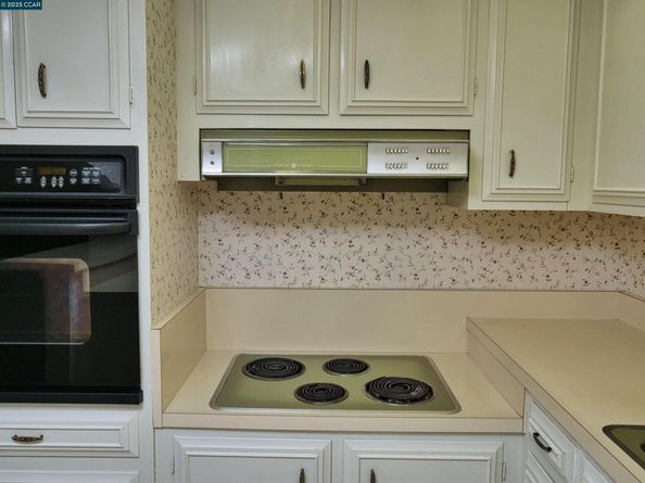 1413 Ptarmigan Drive 3, Walnut Creek CA 94595