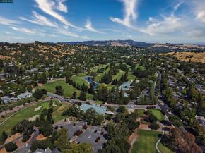 1413 Ptarmigan Drive 3, Walnut Creek CA 94595