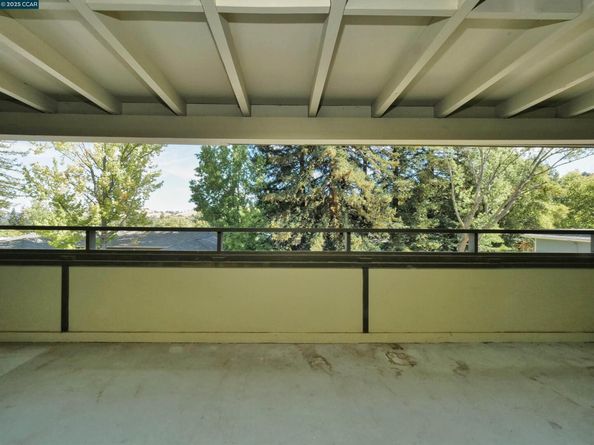 1413 Ptarmigan Drive 3, Walnut Creek CA 94595