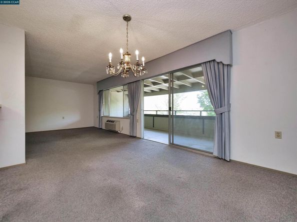 1413 Ptarmigan Drive 3, Walnut Creek CA 94595