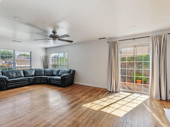 1027 Redondo Way, Livermore CA 94550