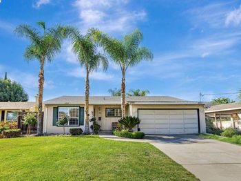 1027 Redondo Way