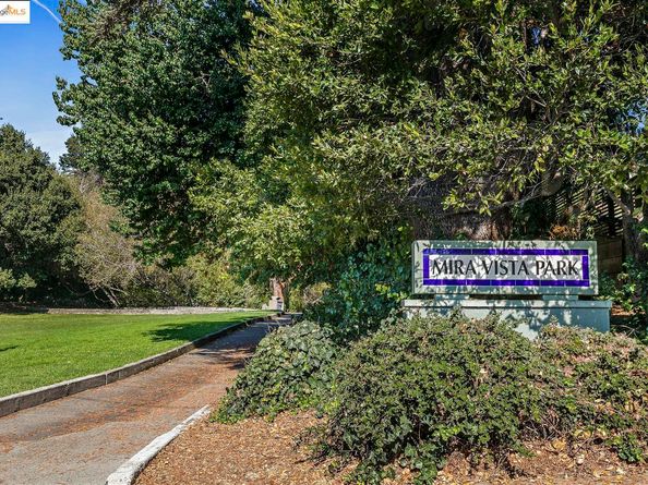 1009 Richmond st, El Cerrito CA 94530
