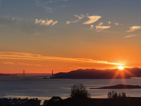 1009 Richmond st, El Cerrito CA 94530