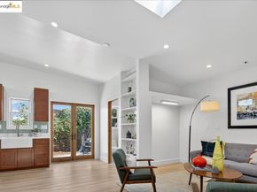 1522 Harmon Street, Berkeley CA 94703