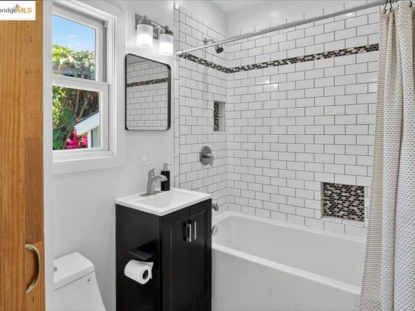1522 Harmon Street, Berkeley CA 94703