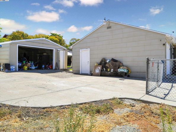 1343 Sixth Street, Rodeo CA 94572