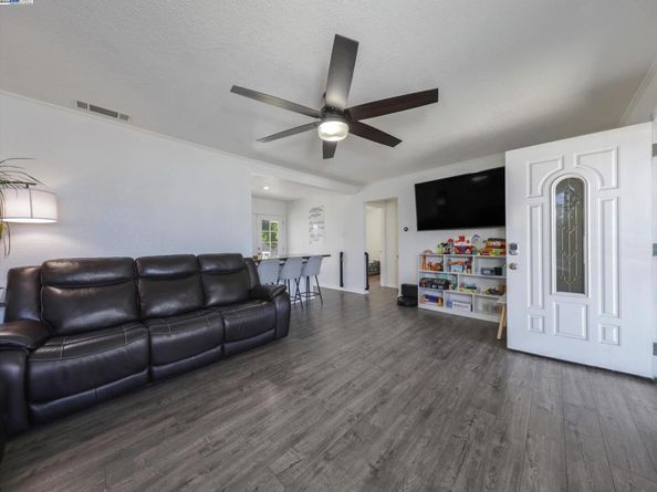 1343 Sixth Street, Rodeo CA 94572