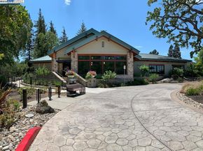 1209 Oakmont Drive 1, Walnut Creek CA 94595