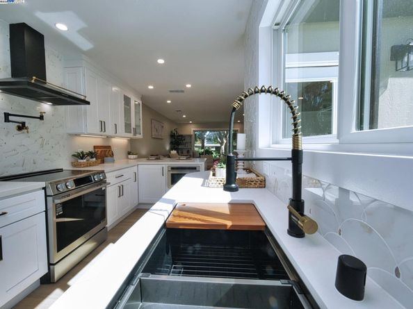 1209 Oakmont Drive 1, Walnut Creek CA 94595