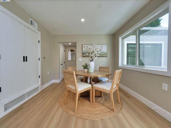 1209 Oakmont Drive 1, Walnut Creek CA 94595