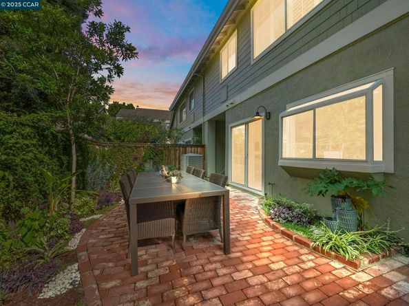 134 Tivoli Ln, Danville CA 94506