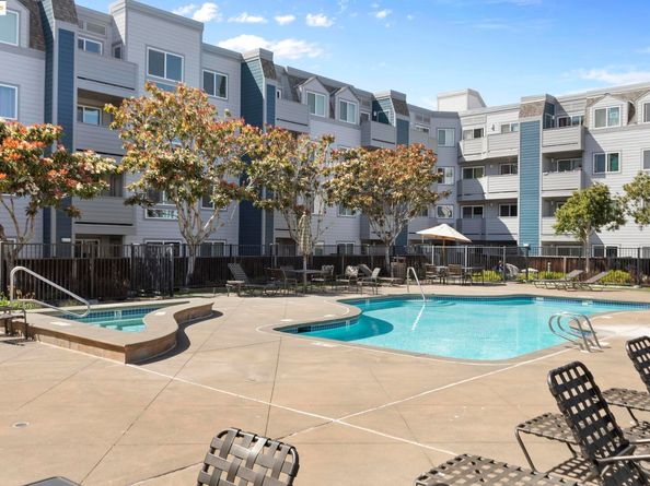 6400 Christie Avenue 1211, Emeryville CA 92608