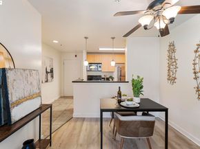 6400 Christie Avenue 1211, Emeryville CA 92608