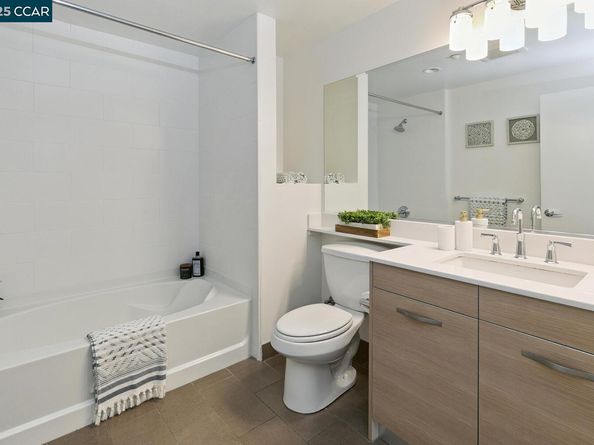 555 Ygnacio Valley Rd 309, Walnut Creek CA 94596