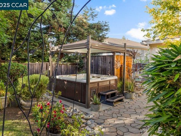 82 Bear Place, Clayton CA 94517