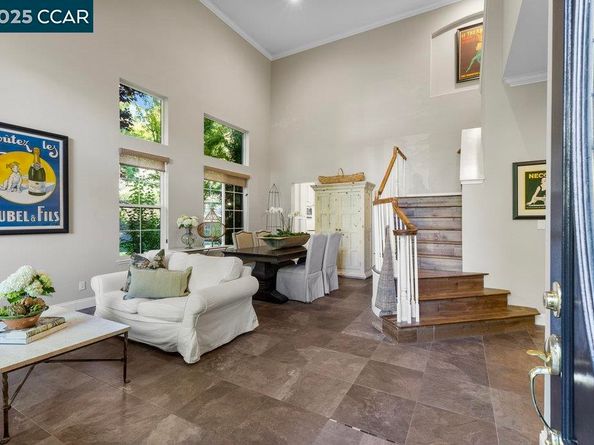 82 Bear Place, Clayton CA 94517