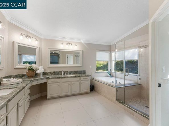 82 Bear Place, Clayton CA 94517