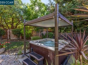 82 Bear Place, Clayton CA 94517