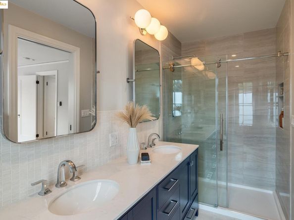 740 Calmar Ave, Oakland CA 94610