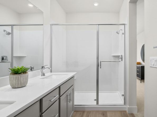 2021 Stanford Street, Alameda CA 94501