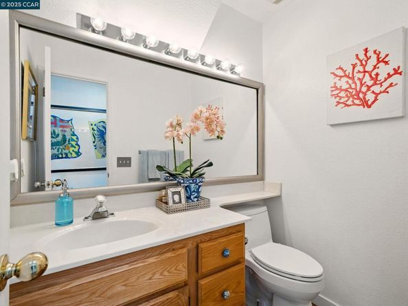 1923 Eagle Peak Ave, Clayton CA 94517