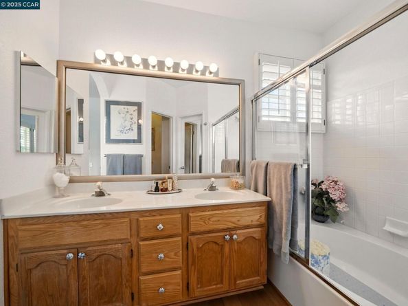 1923 Eagle Peak Ave, Clayton CA 94517