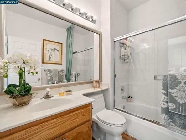 1923 Eagle Peak Ave, Clayton CA 94517